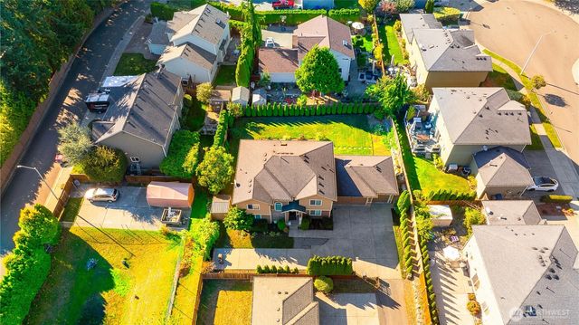 16918 6th Avenue W, Lynnwood, WA 98037