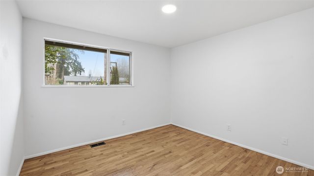 2840 22nd Street SE, Auburn, WA 98092