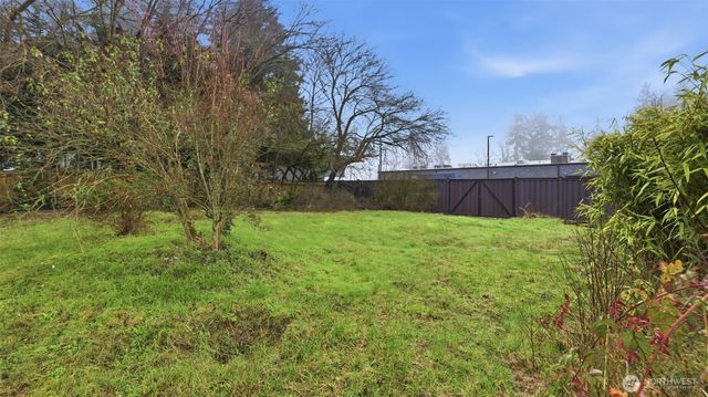 2840 22nd Street SE, Auburn, WA 98092