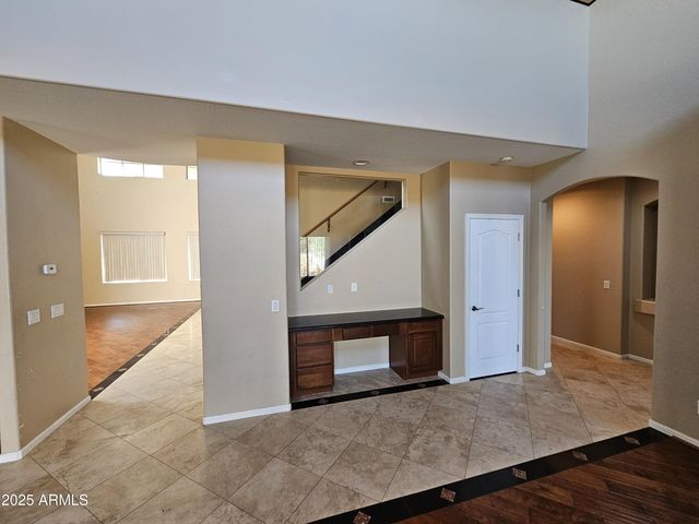 43819 N 43RD Drive, New River, AZ 85087