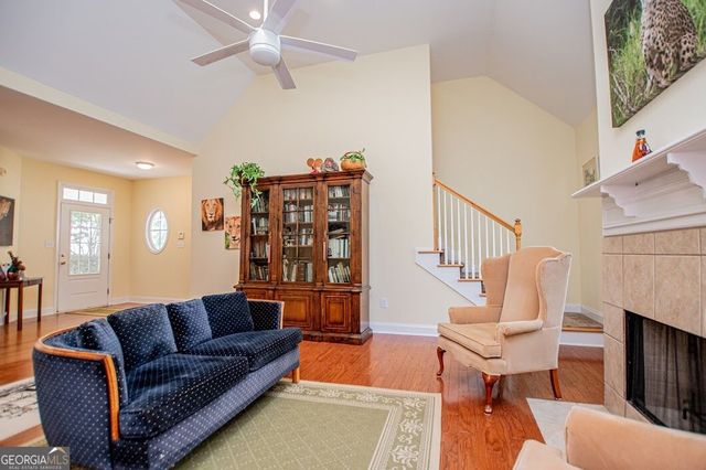 3 Gables Way, Newnan, GA 30265