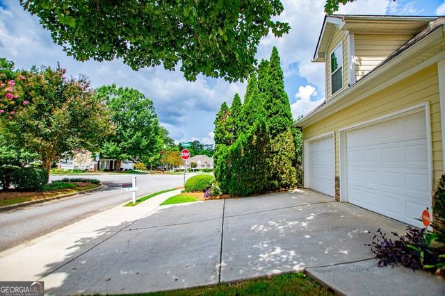 3 Gables Way, Newnan, GA 30265