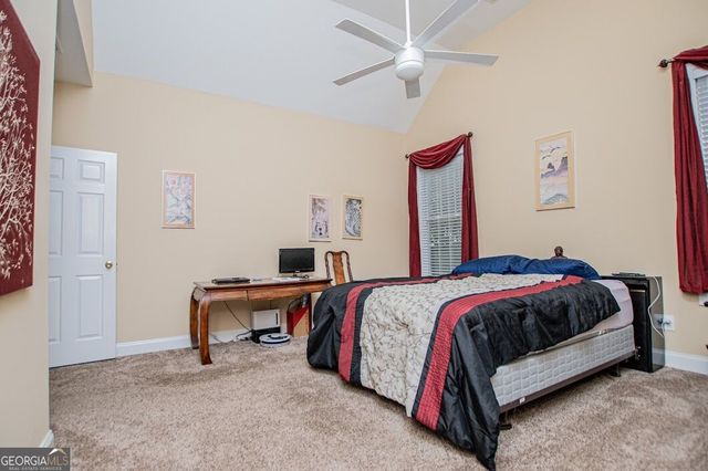 3 Gables Way, Newnan, GA 30265