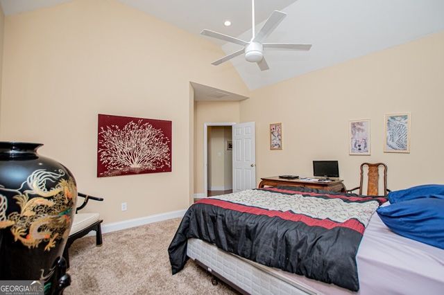 3 Gables Way, Newnan, GA 30265