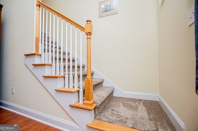 3 Gables Way, Newnan, GA 30265
