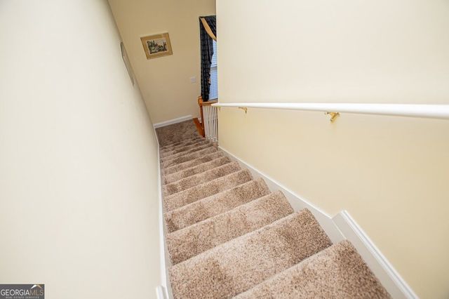 3 Gables Way, Newnan, GA 30265