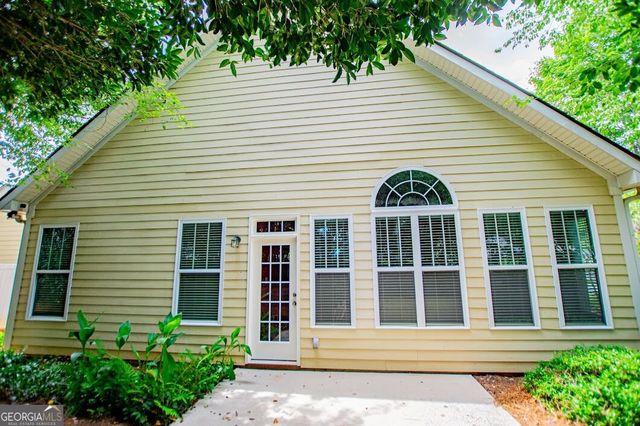 3 Gables Way, Newnan, GA 30265