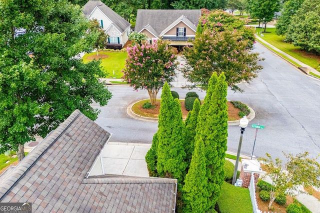 3 Gables Way, Newnan, GA 30265