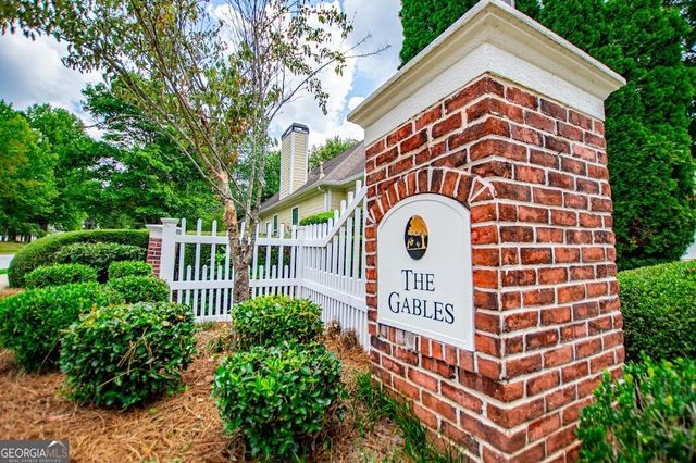 3 Gables Way, Newnan, GA 30265