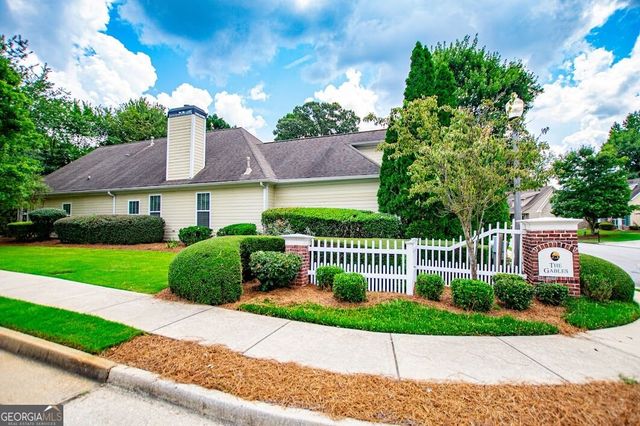 3 Gables Way, Newnan, GA 30265