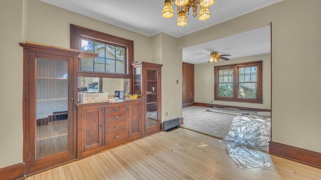 910 N 4th STREET, Sheboygan, WI 53081