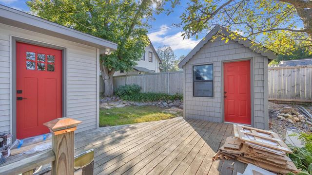910 N 4th STREET, Sheboygan, WI 53081