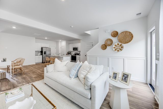 147 Fern Bridge Drive, Summerville, SC 29483