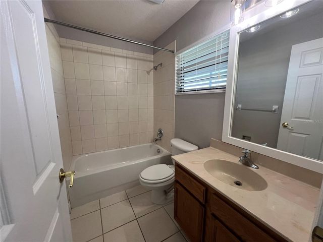 614 YARDARM DRIVE 7, Apollo Beach, FL 33572