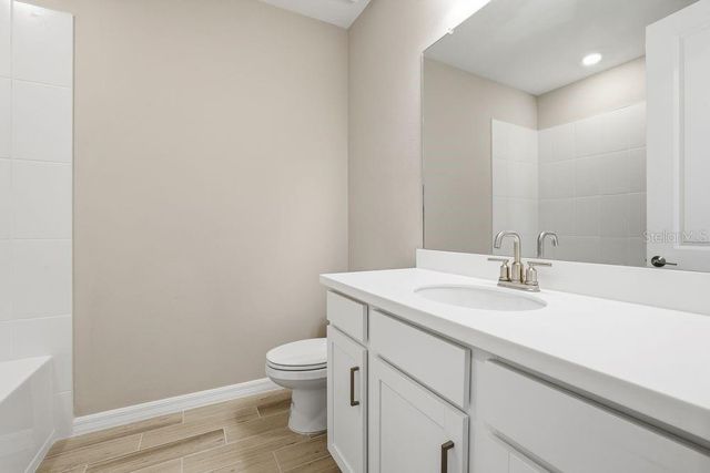 714 SKY SHADE DRIVE, Apollo Beach, FL 33572