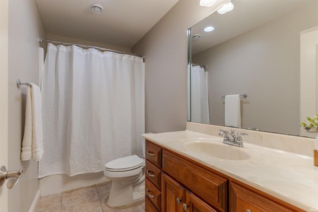 903 Uriel Court, Evansville, IN 47725