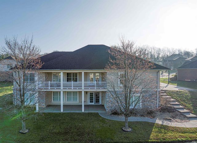 903 Uriel Court, Evansville, IN 47725