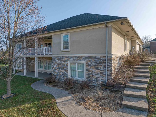 903 Uriel Court, Evansville, IN 47725