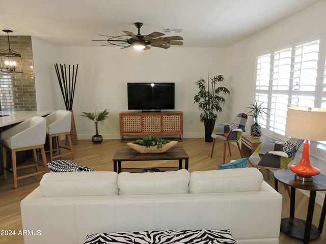 14619 N SHIPROCK Drive, Sun City, AZ 85351