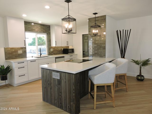 14619 N SHIPROCK Drive, Sun City, AZ 85351