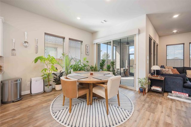 5622 Vintage Oaks Lane, Manvel, TX 77578