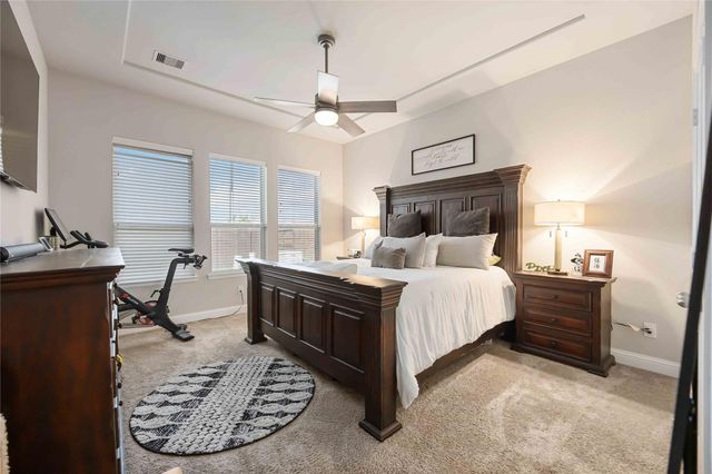 5622 Vintage Oaks Lane, Manvel, TX 77578