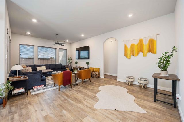 5622 Vintage Oaks Lane, Manvel, TX 77578