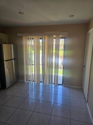 4290 Royal Banyan Way, Lake Worth Beach, FL 33461