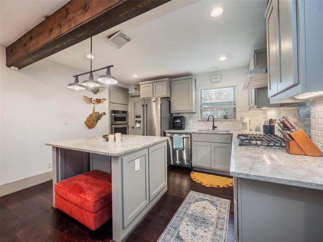 5701 Avenue G, Austin, TX 78752