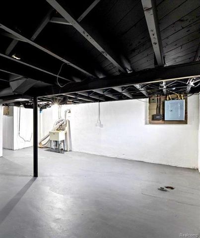 18709 San Juan Drive, Detroit, MI 48221