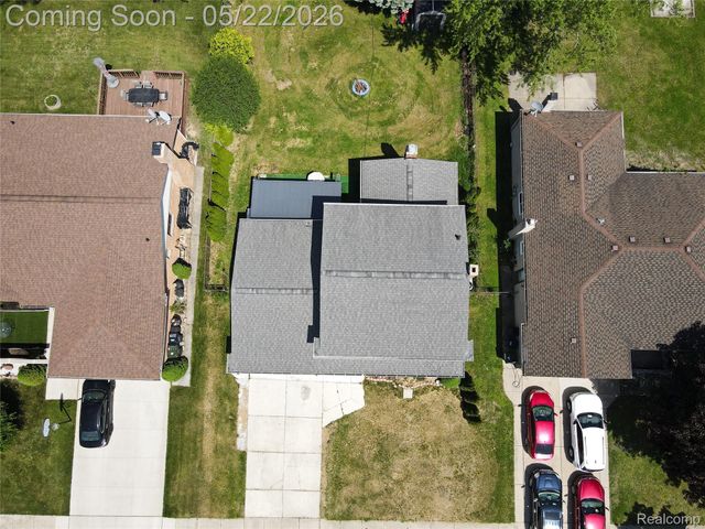 3131 Elmcrest Road, Sterling Heights, MI 48310