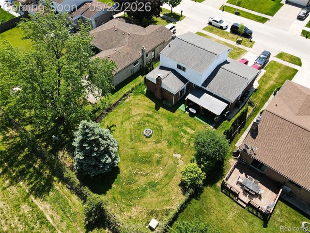 3131 Elmcrest Road, Sterling Heights, MI 48310