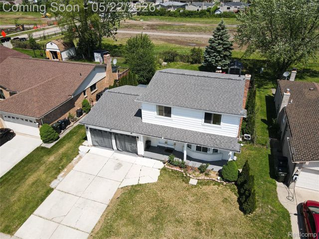 3131 Elmcrest Road, Sterling Heights, MI 48310