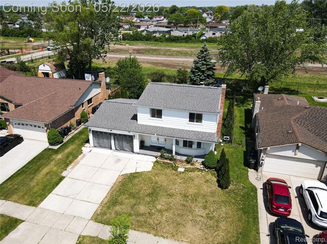 3131 Elmcrest Road, Sterling Heights, MI 48310