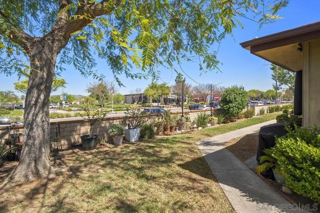 9837 Mission Gorge 3, Santee, CA 92071