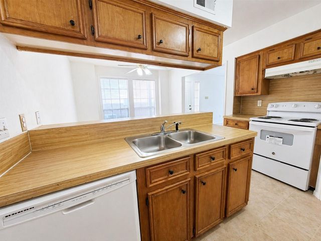 11506 Meadow Lane 4, Houston, TX 77477