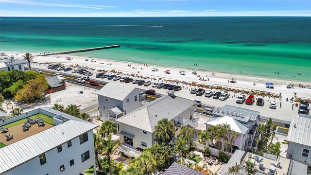 1105 GULF DRIVE S 3, Bradenton Beach, FL 34217