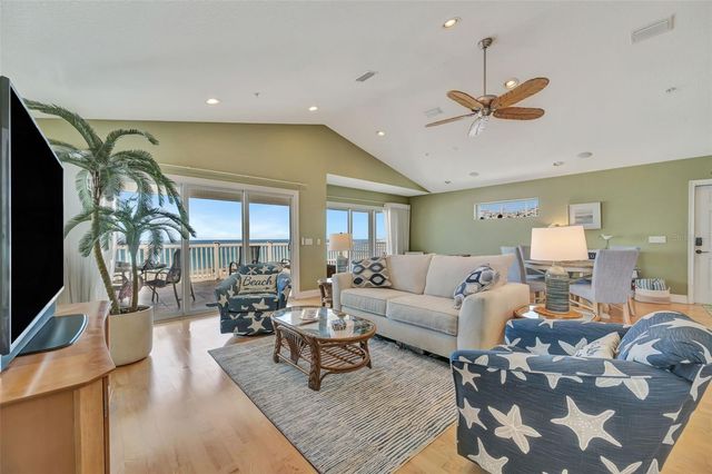 1105 GULF DRIVE S 3, Bradenton Beach, FL 34217
