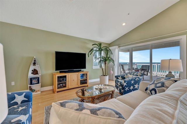 1105 GULF DRIVE S 3, Bradenton Beach, FL 34217