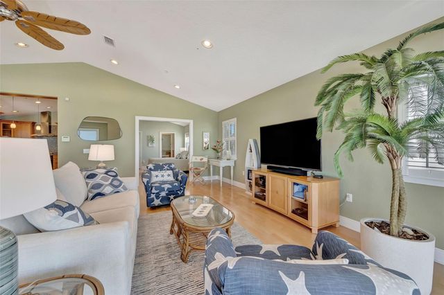 1105 GULF DRIVE S 3, Bradenton Beach, FL 34217