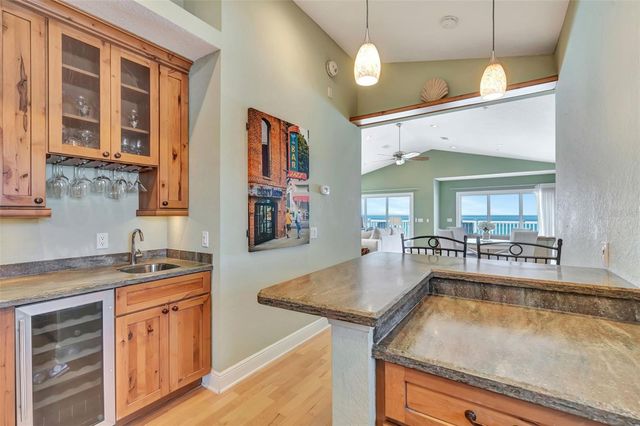1105 GULF DRIVE S 3, Bradenton Beach, FL 34217