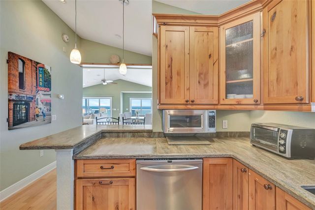 1105 GULF DRIVE S 3, Bradenton Beach, FL 34217