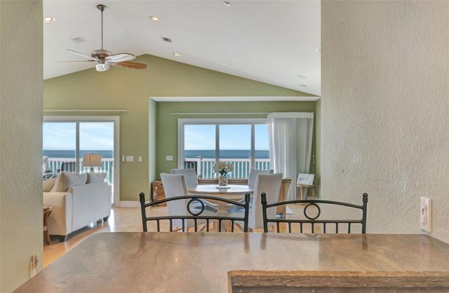 1105 GULF DRIVE S 3, Bradenton Beach, FL 34217