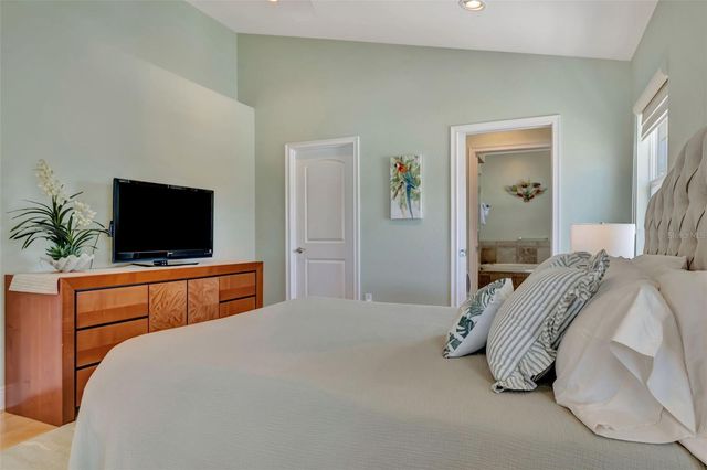 1105 GULF DRIVE S 3, Bradenton Beach, FL 34217