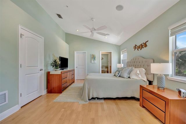 1105 GULF DRIVE S 3, Bradenton Beach, FL 34217