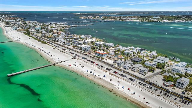 1105 GULF DRIVE S 3, Bradenton Beach, FL 34217