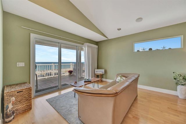 1105 GULF DRIVE S 3, Bradenton Beach, FL 34217