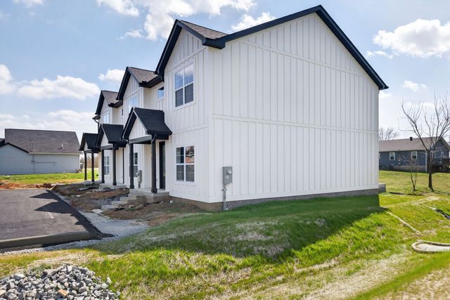 214 W Jere Whitson Rd, Cookeville, TN 38501