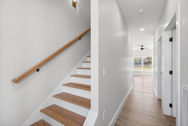 214 W Jere Whitson Rd, Cookeville, TN 38501