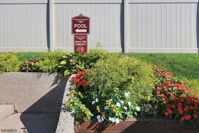 58 Sandra Circle A2, Westfield Town, NJ 07090